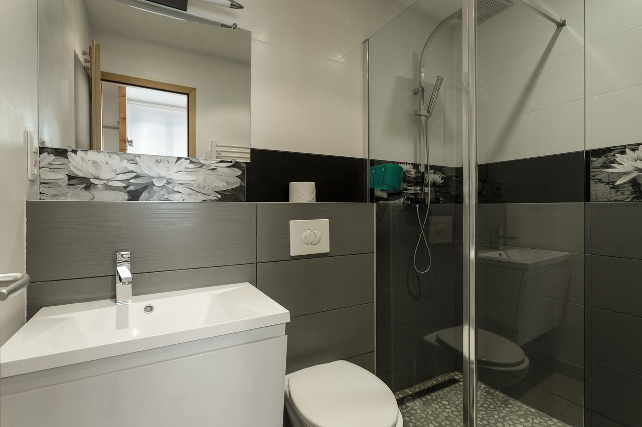 Apartment Maisonnee - A Charming Chamonix Haven Ngoại thất bức ảnh